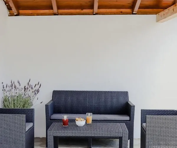 Apartamento The Olive House Néa Péramos